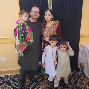 Meet your Posher, Sahar